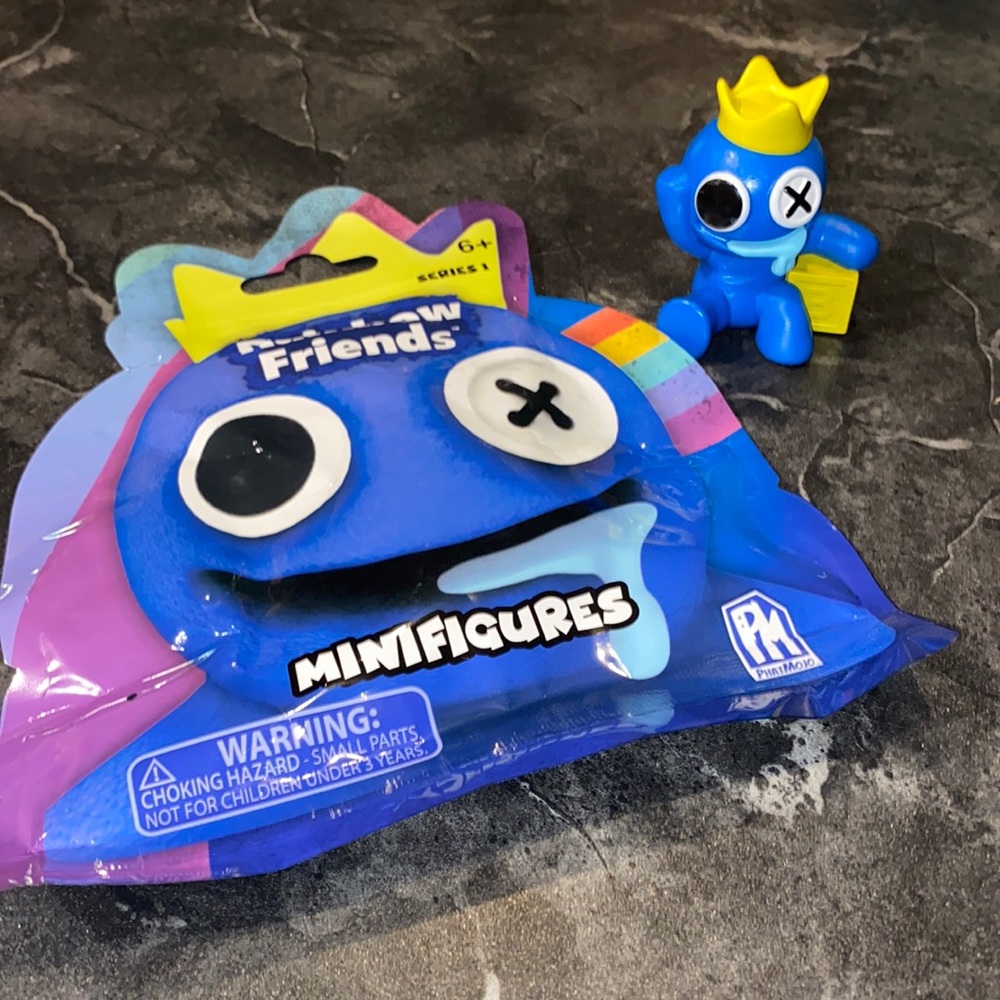 🌈 Rainbow Friends Mini Figure BLUE